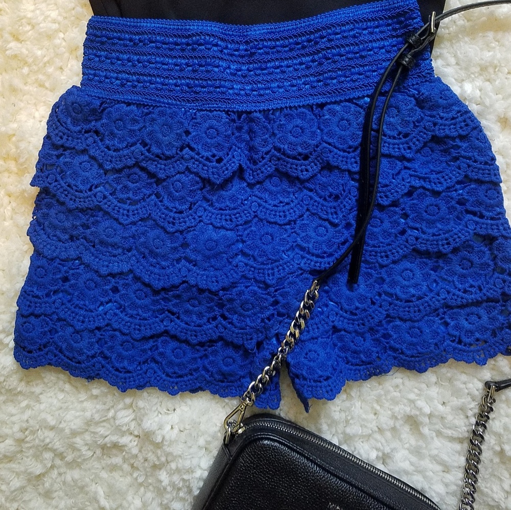Crochet vintage shorts🖤